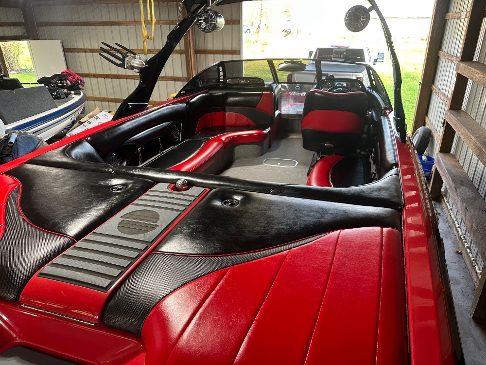 2009 Malibu Wakesetter 23LSV Icon